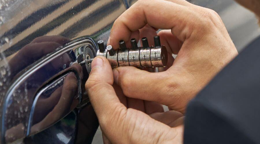 Professional residential roofers in Harmony, IN